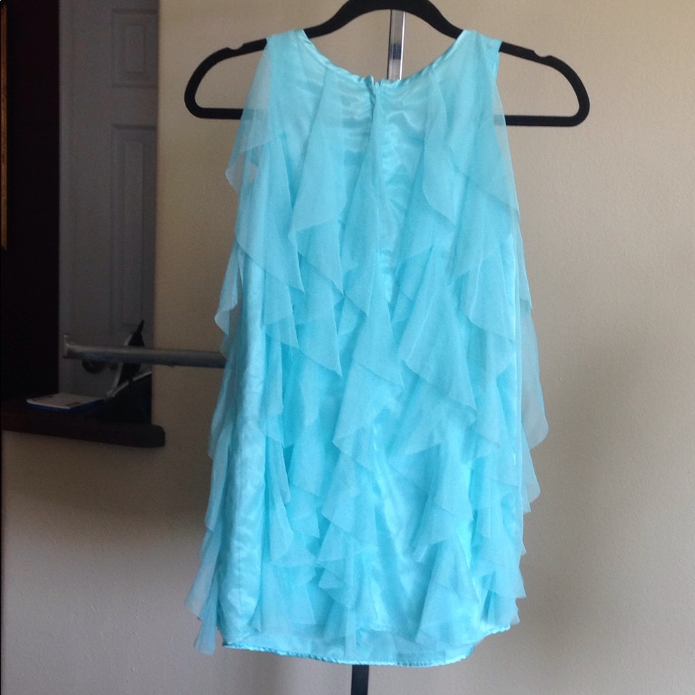 SOLD! Girls Dressy Dress  👗 - Picture 2 of 4